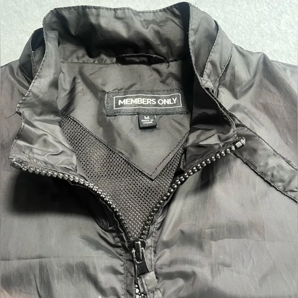 Vintage Members Only Windbreaker Rain Jacket US Medium - Picture 3 of 10
